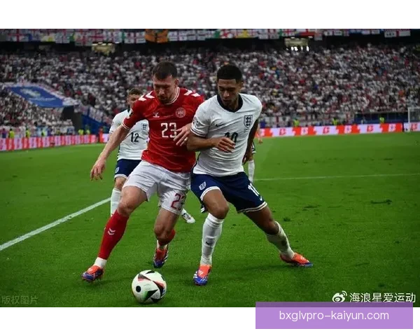 滕哈赫进攻端提升点逐渐显现,球队状态回暖值得关注 滕哈赫进攻端提升点逐渐显现,球队状态回暖值得关注