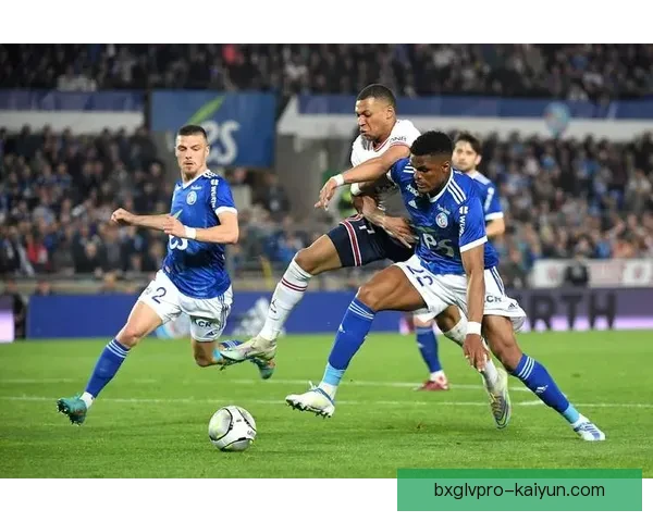 智利队主帅对近期比赛表现分析，状态回暖值得关注