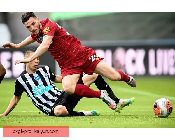 足球球星画像：揭秘顶级球员的比赛风格与技术特点